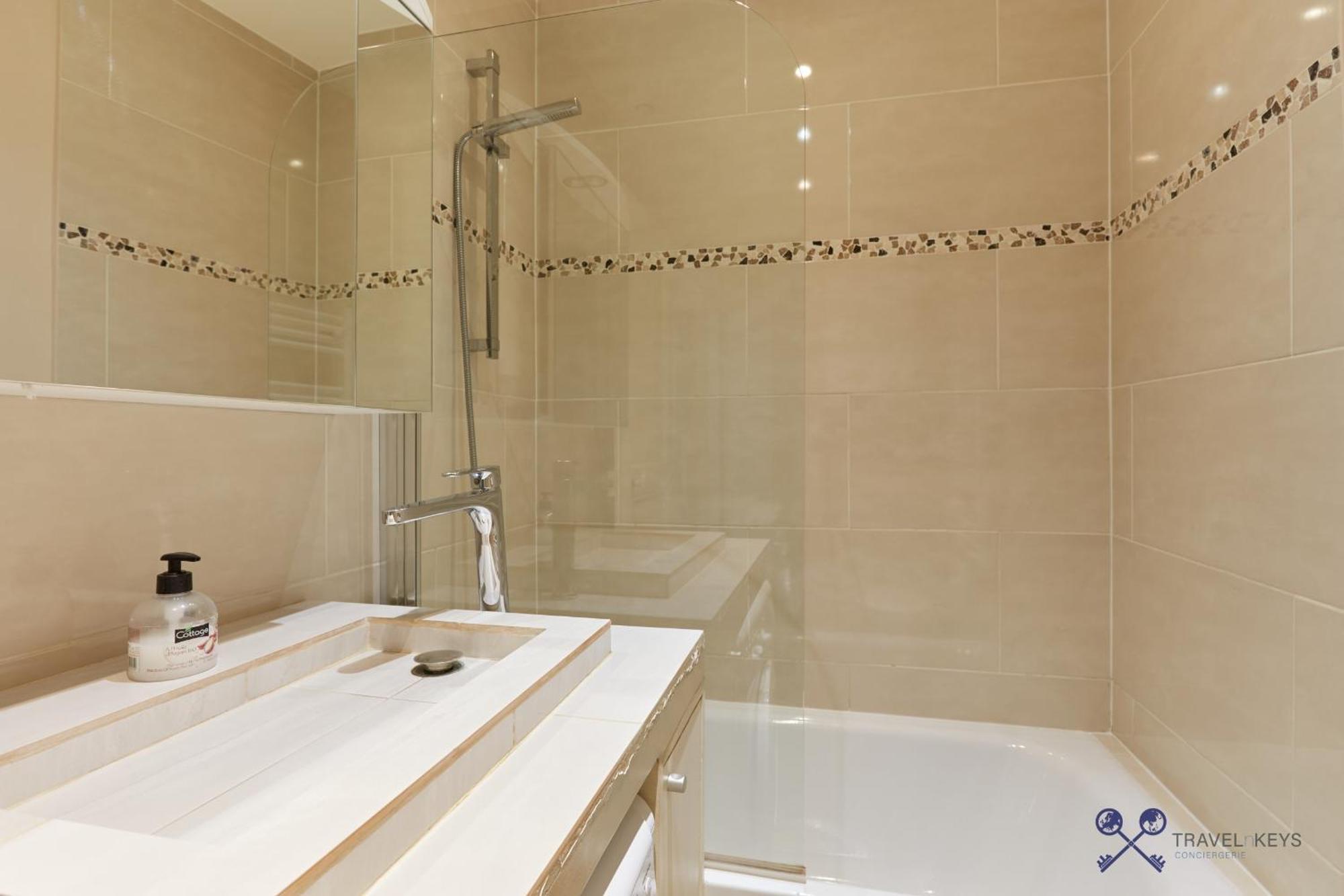 Perfect Nest 14 Denfert Rochereau And Montparnasse *